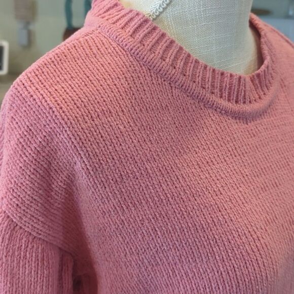 Generation K Sweater Crew Neck small Long Sleeve Pink Soft Excellent Condition - Picture 3 of 9